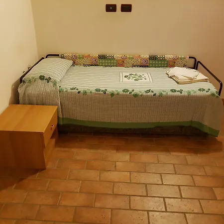Agriturismo La Palazzina ファームステイ *